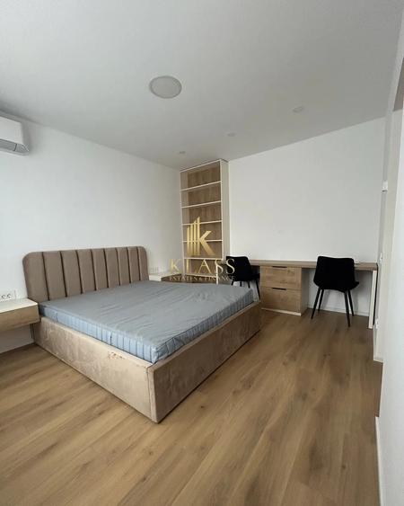 Casă individuală cu 5 camere decomandat cu Canalizare în Voluntari