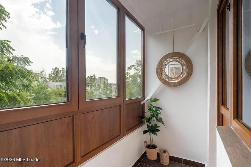 Apartament cu 4 camere semidecomandat în Drumul Taberei