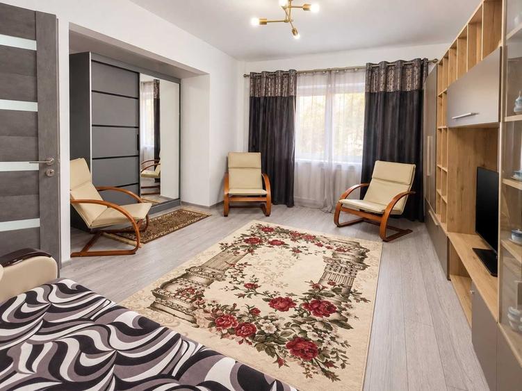 Apartament cu 2 camere decomandat în Central