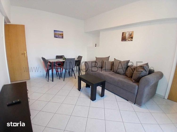 Apartament cu 2 camere decomandat în Romană