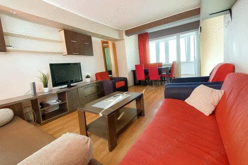 Apartament cu 4 camere semidecomandat în Circumvalațiunii