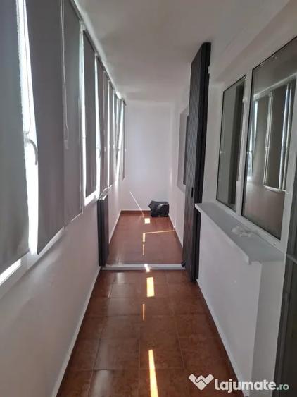 Inchiriez apartament 2camere Titan - 7