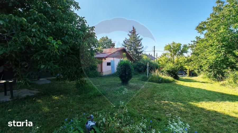 Casă cu 4 camere cu Teren 1294 Mp în Tâncăbești