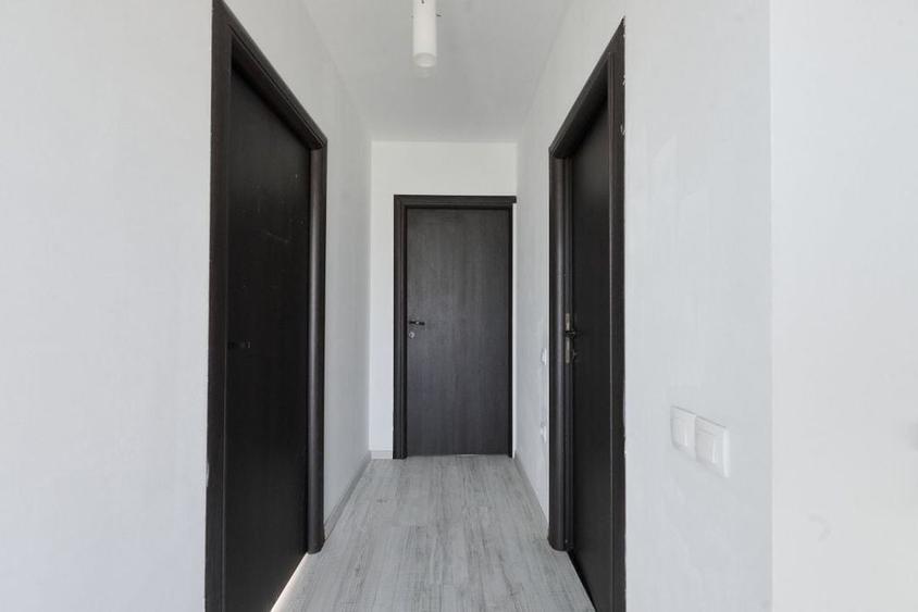 Casă cu 4 camere cu Teren 169 Mp în Central