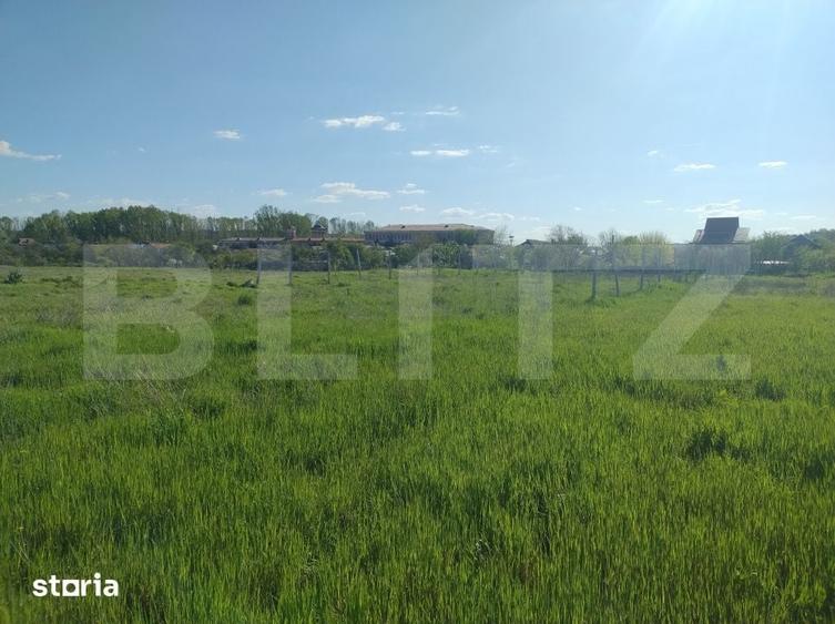 Teren de 2194 mp, în Mofleni