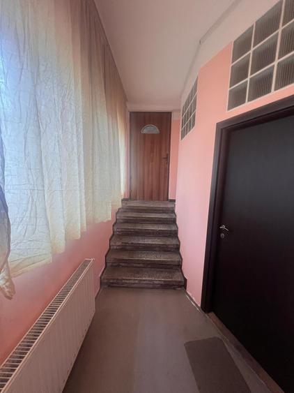 Garsonieră semidecomandată în Gara de Nord