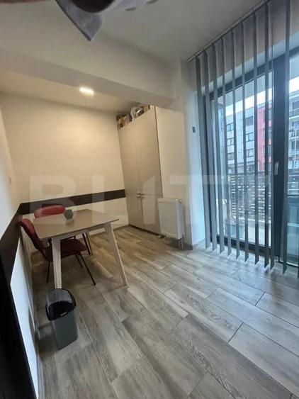 Apartament cu 3 camere decomandat în Tudor