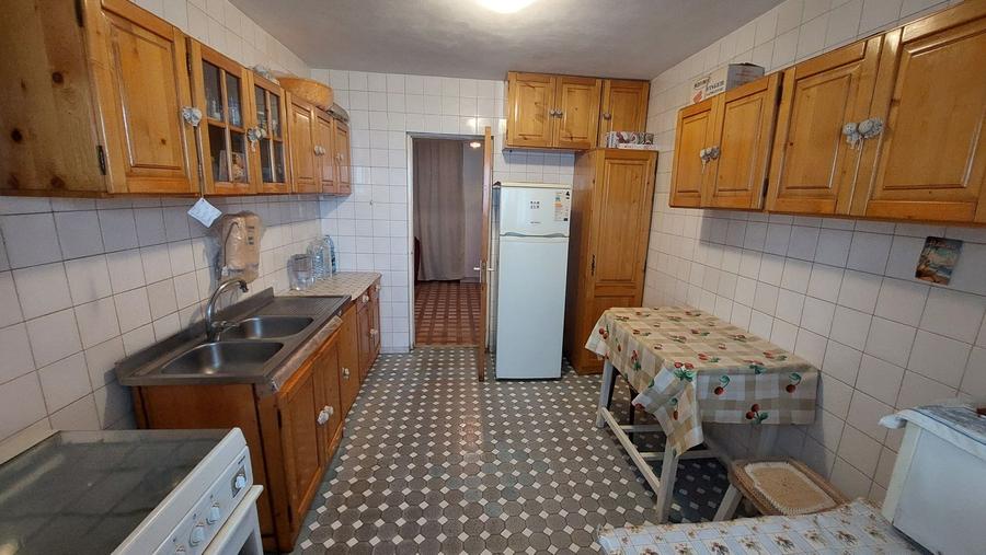 Apartament cu 4 camere în Chișinau