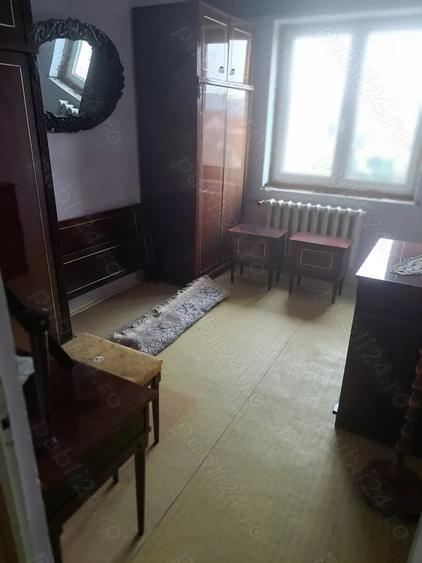 Apartament cu 4 camere decomandat în Sebeș