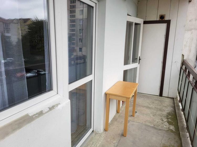 Apartament cu 2 camere decomandat în Cristian