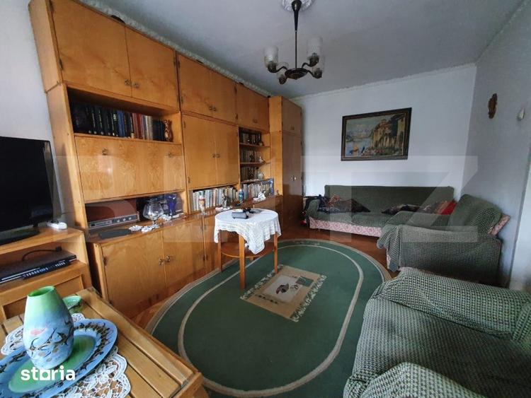 Apartament cu 4 camere decomandat, mobilat în Sud