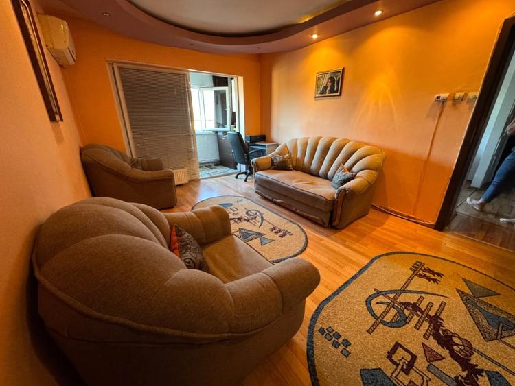 Apartament cu 2 camere decomandat, mobilat în Blaj