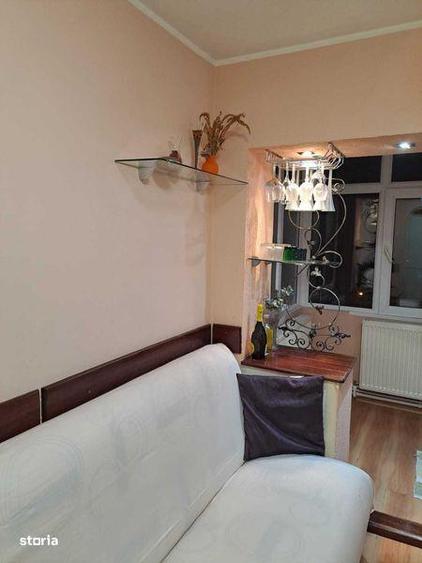 Apartament cu 2 camere decomandat în Micro 16