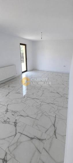 Casă individuală cu 4 camere cu Canalizare în Voinești