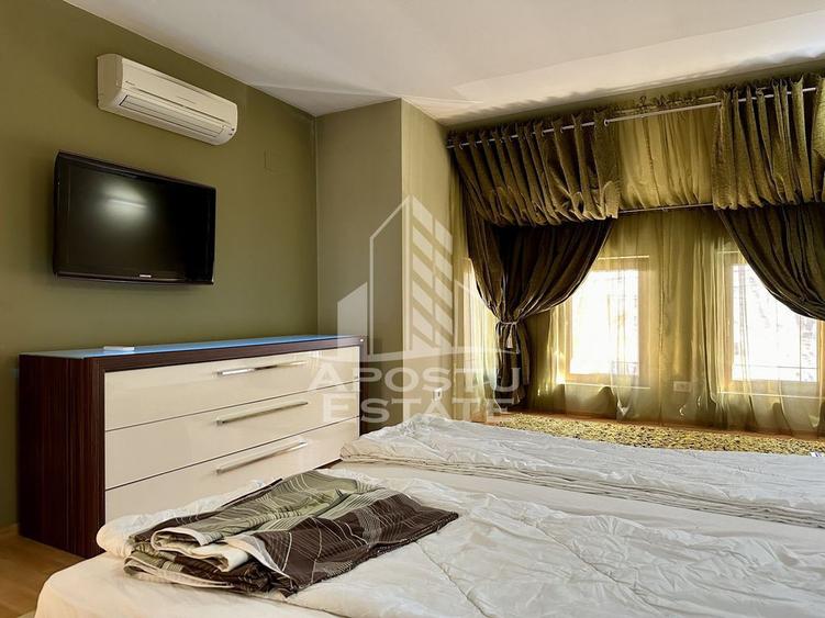 Casă cu 5 camere cu Teren 283 Mp în Aradului