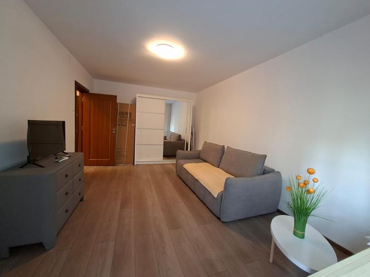 Rahova, 2/10, bloc mixt,decomandata, renovata nou - 3