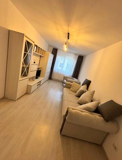 Apartament cu 2 camere decomandat în Militari