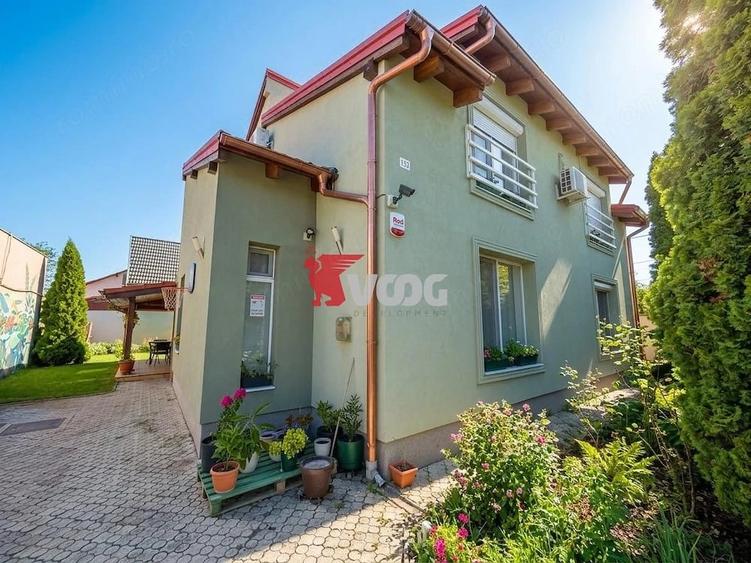 Casă cu 4 camere cu Teren 346 Mp în Ronaț