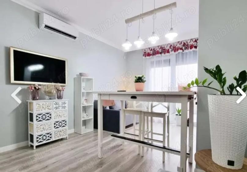 Apartament cu 2 camere semidecomandat în Central