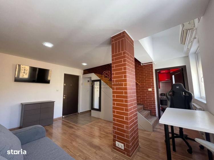 Apartament cu 3 camere în Apărătorii Patriei
