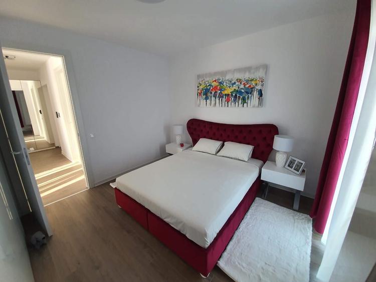 Apartament cu 2 camere decomandat în Aviației