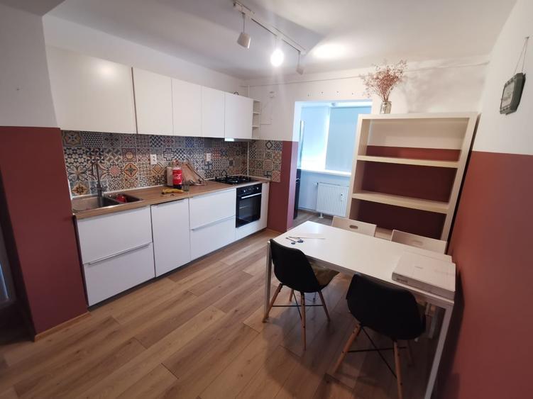 Apartament cu 2 camere decomandat în Costin Georgian