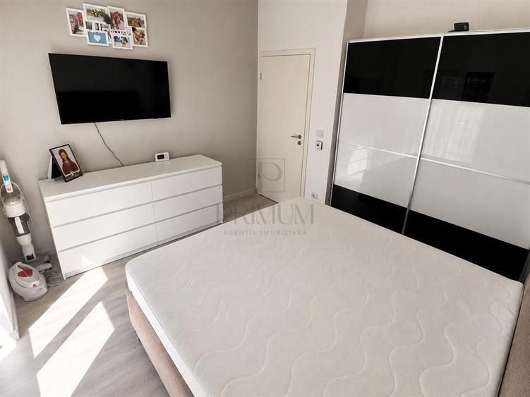 Apartament cu 3 camere decomandat în Dumbrăvița
