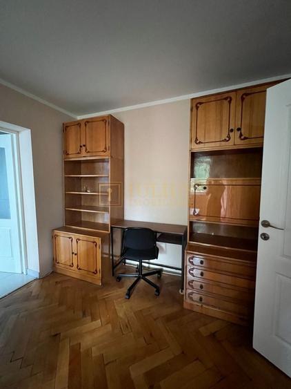 Apartament cu 2 camere semidecomandat, mobilat în Tipografilor