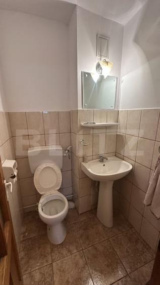 Apartament cu 3 camere decomandat, mobilat în Orăștie