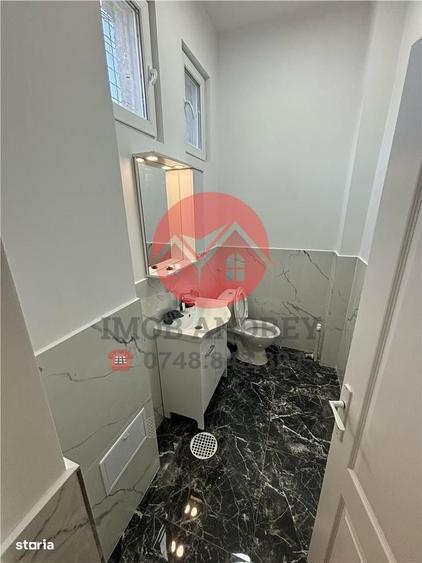 Spațiu comercial, de 70 mp, în Central
