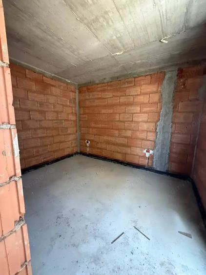Casă cu 4 camere în Calea Urseni