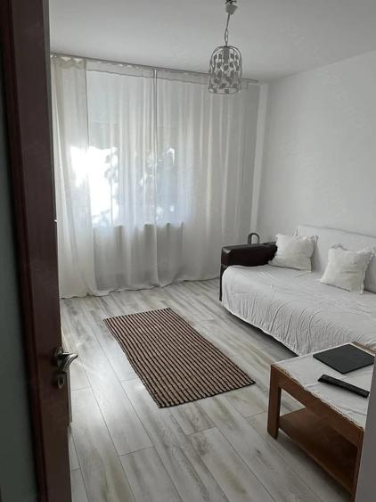 Garsonieră decomandată în Vlahuță