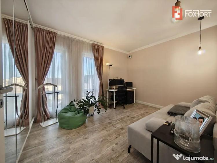 Apartament cu 3 camere decomandat în Girocului
