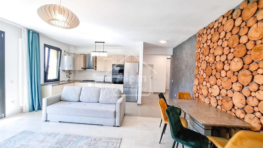 Apartament cu 3 camere decomandat, mobilat în Blumăna
