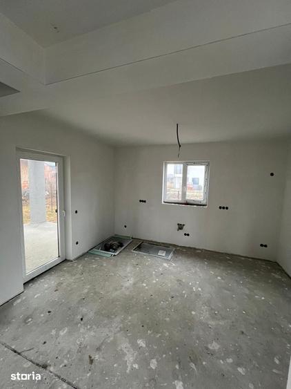 Casă cu 3 camere decomandat cu Teren 450 Mp în Burdea