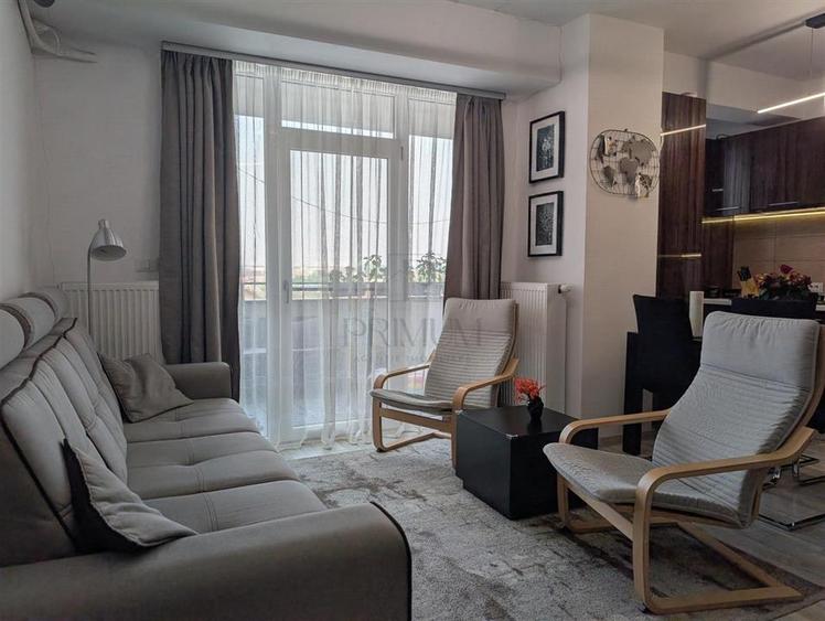 Apartament cu 3 camere decomandat, mobilat în Giroc
