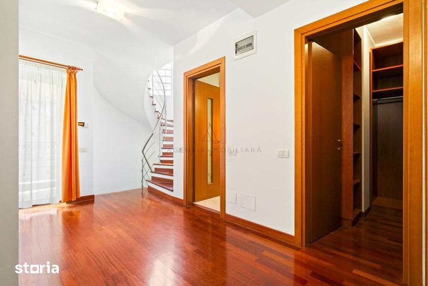 Casă cu 6 camere cu Teren 245 Mp în Herăstrău