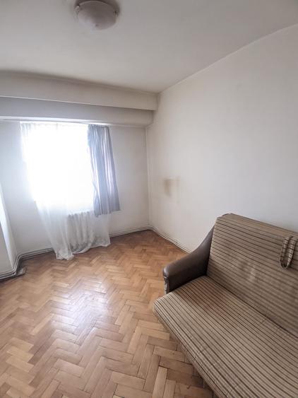 Apartament cu 3 camere decomandat în Mărăști — fotografia 1