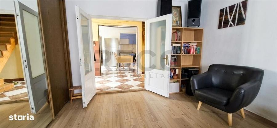 Casă cu 4 camere cu Teren 300 Mp în Central