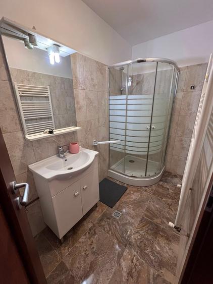 Apartament in vila, etaj 1, 4 camere cu 120 mp, 3 bai - 14