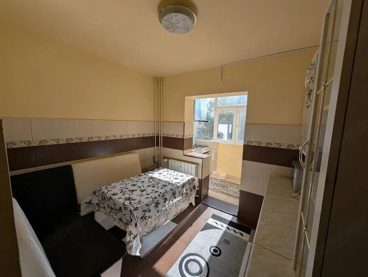 Apartament cu 2 camere decomandat în George Enescu