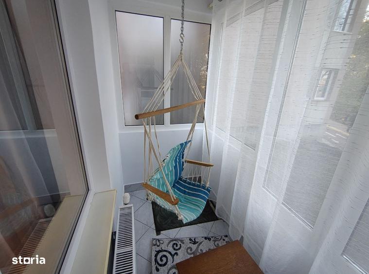 Apartament cu 2 camere decomandat în Cornișa