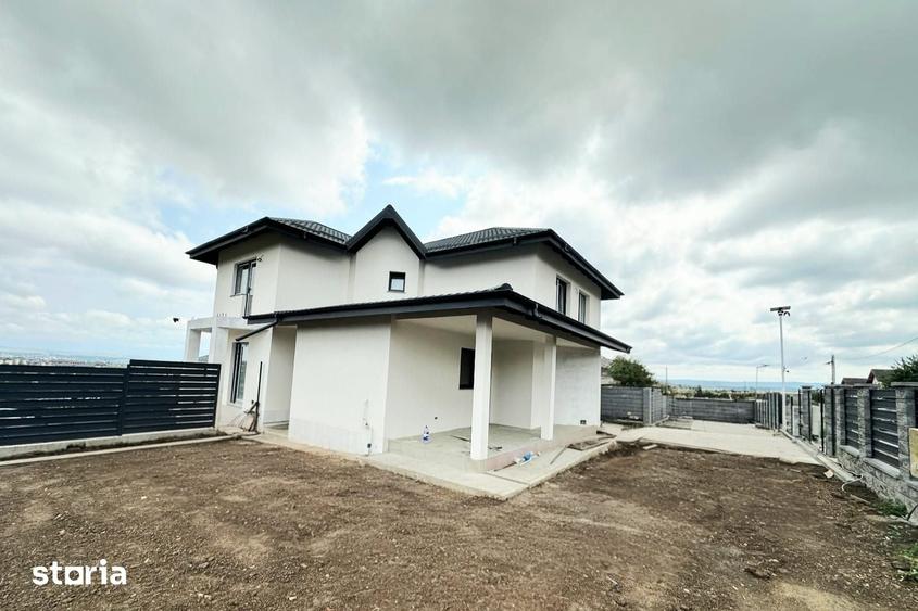 Casă cu 3 camere cu Teren 350 Mp în Valea Adâncă