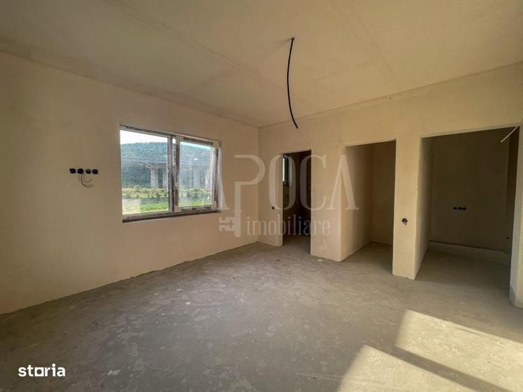 Casă cu 4 camere în Luna