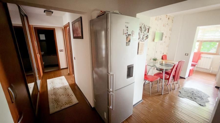 Apartament cu 3 camere decomandat în Țiglina 3