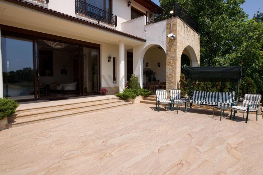 Casă individuală cu 10 camere cu Piscina în Snagov