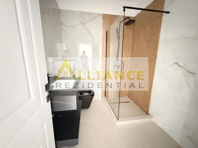 Casă individuală cu 4 camere cu Canalizare în Berceni