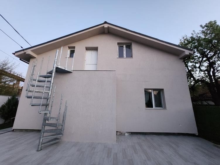 Casă individuală cu 3 camere cu Teren 316 Mp în Cloșca
