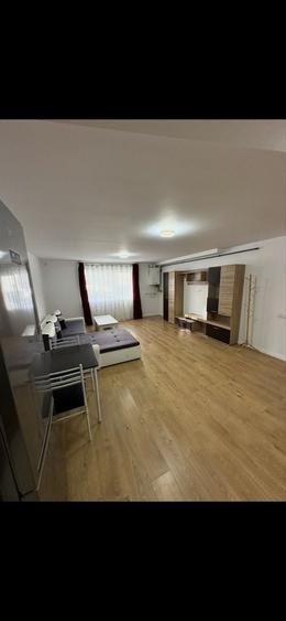 Apartament cu 2 camere decomandat în Sânnicoară