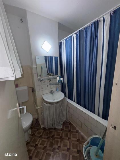 Apartament cu 2 camere semidecomandat în Berceni
